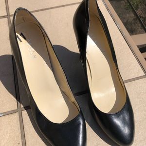 Ralph Lauren Black Leather Heels Size 11